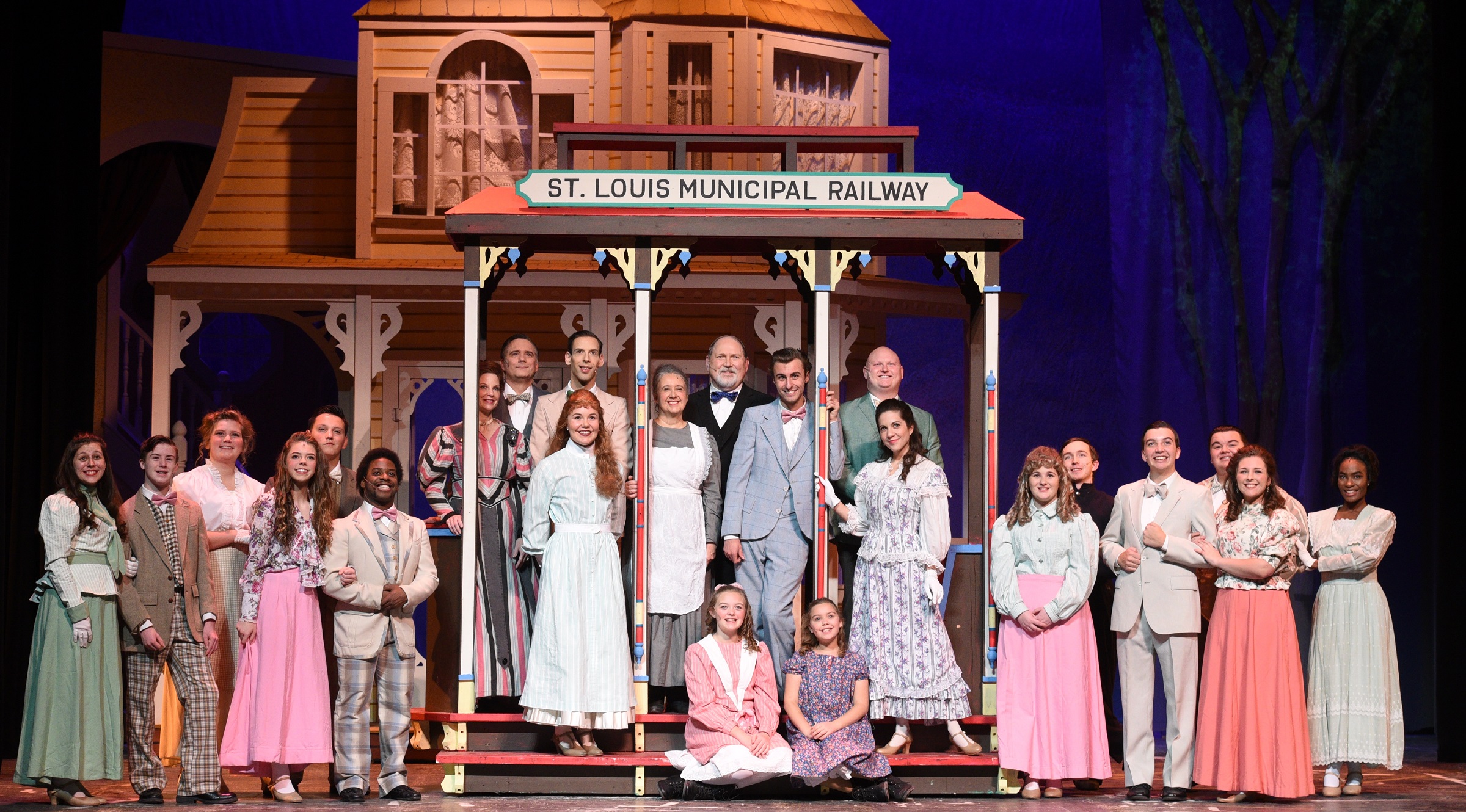 Check out the reviews of “Meet Me in St. Louis” …