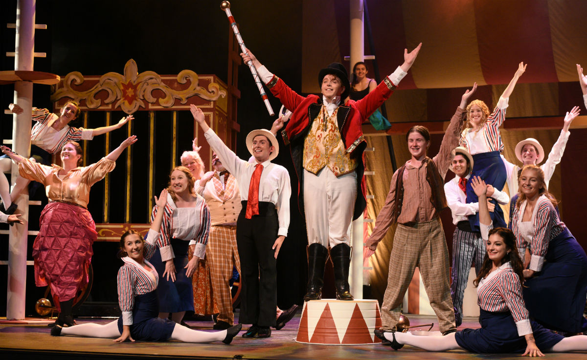See what reviewers are saying about Barnum!